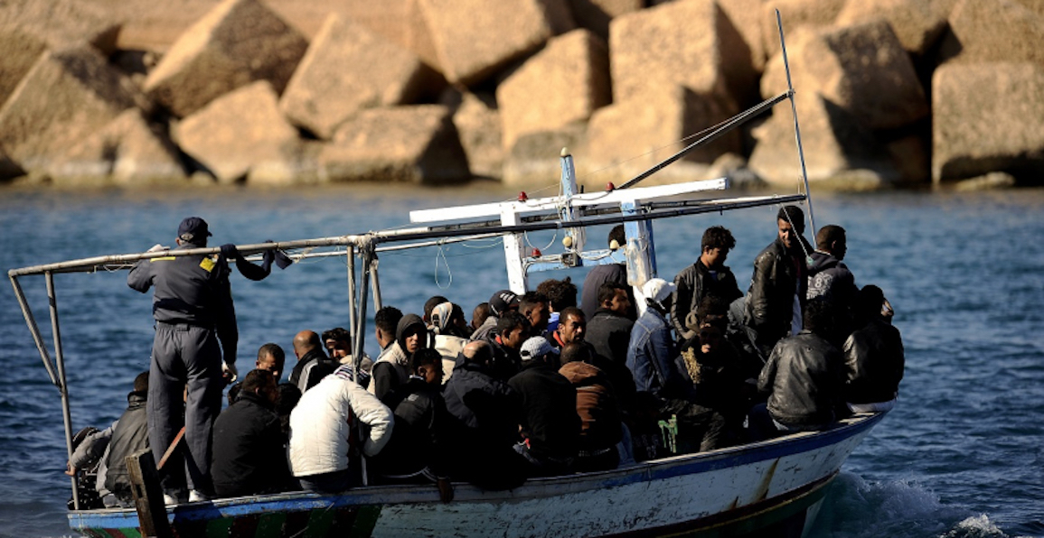 الهجرة غير النظامية في شمال إفريقيا.. الواقع والحلول  